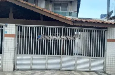 Casa com 2 quartos à venda na Rua Canadá, Guilhermina, Praia Grande