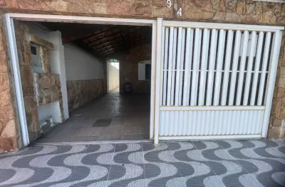 Casa com 3 quartos à venda na Rua Estados Unidos, Guilhermina, Praia Grande