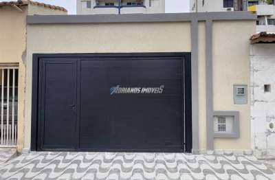 Linda casa com 03 dormitórios sendo 1 com suíte , sala integrada com a cozinha em conceito aberto
