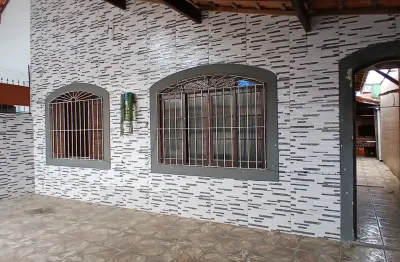 Linda casa geminada com 02 dormitórios no bairro tupi- lado praia -