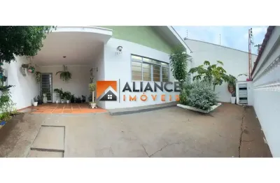 Casa com 1 quarto à venda na vila tibério, ribeirão preto  por r$ 300.000