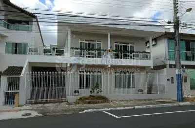 Locação temporada - casa sobrado em nações, balneário camboriú/sc