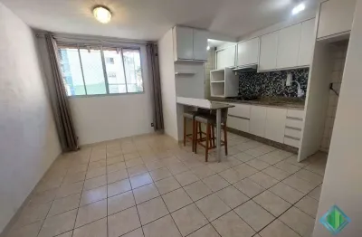 Apartamento com 2 quartos à venda na rua professor clementino de brito, 362, capoeiras, florianópolis, 46 m2 por r$ 319.000