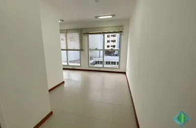 Sala comercial com 1 sala à venda na avenida prefeito osmar cunha, 260, centro, florianópolis, 31 m2 por r$ 370.000