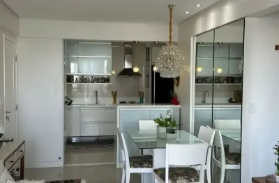 Apartamento à venda na Rua Otacílio Santos, Brotas, Salvador