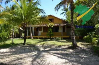 Casa à venda no Guaiú Eco Village, Santa Cruz Cabrália 