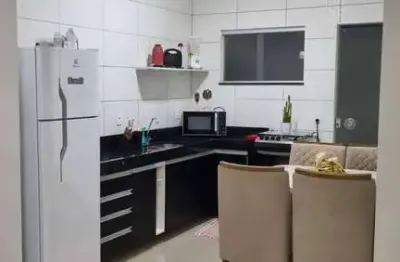 Apartamento em condomínio no alto de taperapuan semi-mobiliado