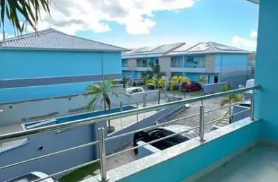 Casa duplex em condomínio exclusivo – localização privilegiada