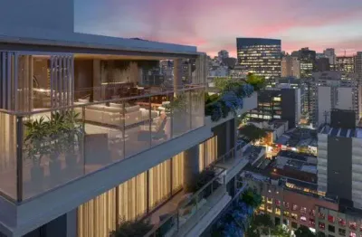 Cobertura duplex 423 m² com 4 suítes e 4 vagas de garagem no itaim