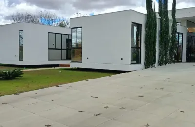 Casa em condomínio fechado com 4 quartos à venda na Avenida Getúlio Vargas, 0, Residencial Haras Camping Club, Barra do Choça