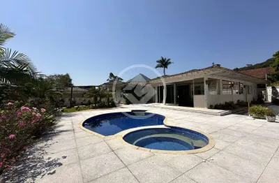 Casa em condomínio 4 suítes, 330m², comary, teresópolis/rj codigo: 64591