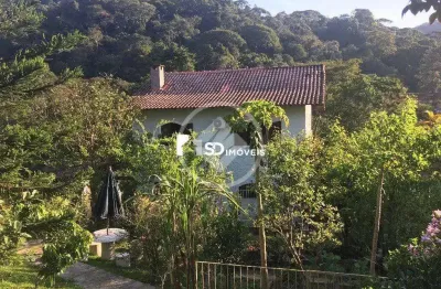 Casa com 3 quartos à venda na Rua Rui Ribeiro Couto, 381, Carlos Guinle, Teresópolis