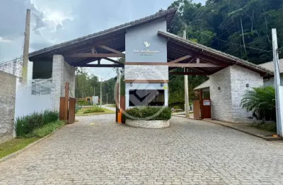 Terreno totalmente plano com toda a infraestrutura de um verdadeiro clube exclusivo. codigo: 106615