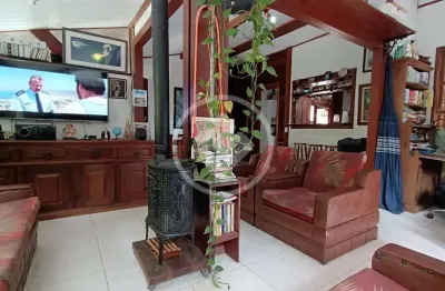 Casa em condomínio  no bairro carlos guinle à venda com 3 quartos , sendo 2 suites , com 153,56 m2  por r$ 783.000,00 codigo: 109578