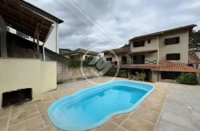 Casa à venda, 8 quartos, 2 vagas, tijuca - teresópolis/rj codigo: 133851