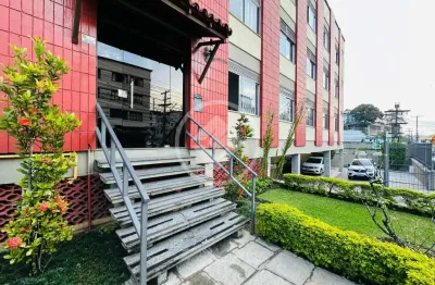 Apartamento quarto e sala reformado, alto, 28m², teresópolis/rj codigo: 106553