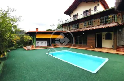 Casa com 4 quartos - bom retiro - teresópolis. codigo: 102265