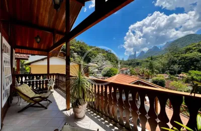 Casa com 5 quartos, 250m² - à venda por r$ 1.650.000 - comary - teresópolis/rj codigo: 157257