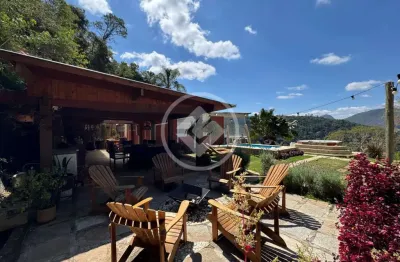 Casa linear à venda, 5 quartos, 3 suítes - fazenda alpina, teresópolis/rj. codigo: 157826