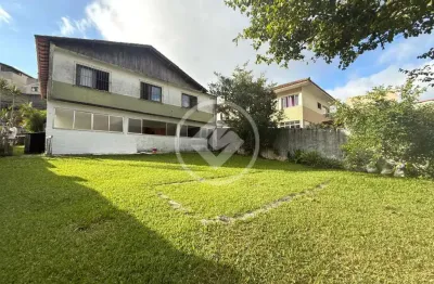 Ampla casa no melhor ponto entre iúcas e taumaturgo. codigo: 111659