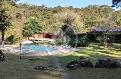 Casa em condomínio. petrópolis-rio de janeiro codigo: 144038