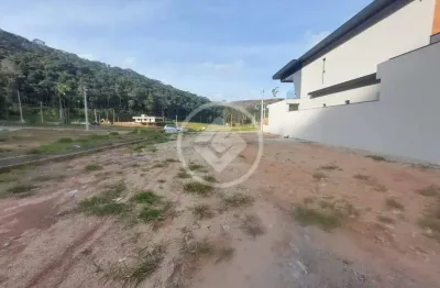Terreno plano em condomínio na prata, em teresópolis. codigo: 78058