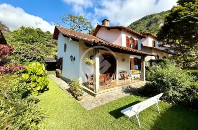 Casa em condomínio fechado com 3 quartos à venda na Estrada das Taboinhas, 973, Cascata dos Amores, Teresópolis