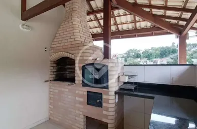 Apartamento de 64m², com 2 quartos, sendo 1 suíte, elevador, 1 vaga de garagem coberta em agriões - teresópolis / rj. codigo: 156757