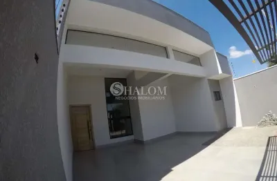 Casa à venda em maringá, copacabana residencial, com 3 quartos, com 139.9 m²