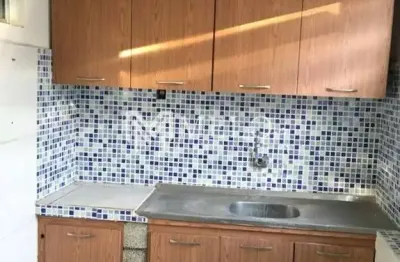Casa com 2qts, suíte, 2 vagas com 110m2 tamarineira...