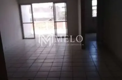Oportunidade imperdível em encruzilhada: 120m² com 3 quartos e  suíte.