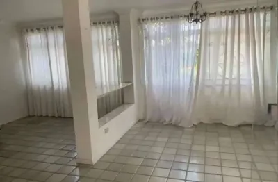 Oportunidade em candeias: 05qts, 03suites, 02vagas..