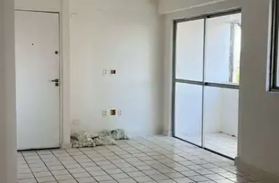 Aluguel em casa amarela com 3qts., 1suite, 2vagas com 90m2