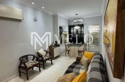 Imbiribeira - casa com 2qts, 2vagas, terraço e quintal amplos