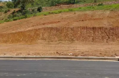 Terreno à venda no Jardim Bandeirantes, Poços de Caldas 