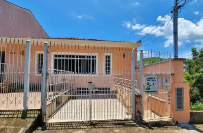 Casa com 4 quartos para alugar no Jardim Del Rey, Poços de Caldas 