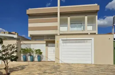 Casa com 4 quartos à venda no João Pinheiro, Poços de Caldas 