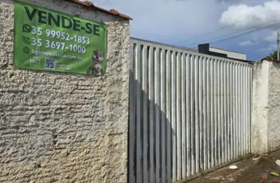 Terreno à venda no Parque Primavera, Poços de Caldas 