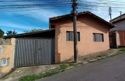 Casa com 5 quartos à venda no Centro, Poços de Caldas 
