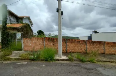 Terreno à venda no Jardim das Azaléias, Poços de Caldas 