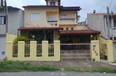 Casa com 4 quartos à venda no Jardim Vitória, Poços de Caldas 