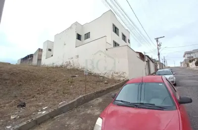 Terreno à venda no Jardim das Hortênsias, Poços de Caldas 