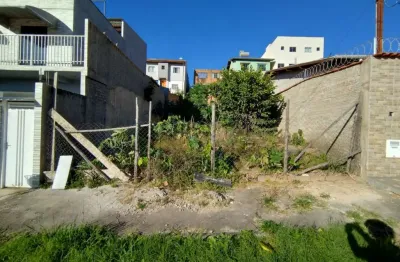 Terreno à venda no Jardim Itamaraty III, Poços de Caldas 