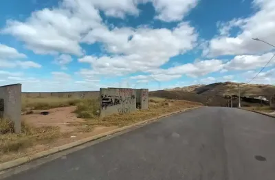 Terreno à venda no Jardim Montreal, Poços de Caldas 