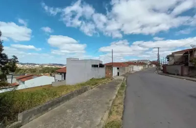 Terreno à venda no Residencial Mantiqueira, Poços de Caldas 