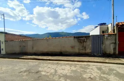 Casa com 5 quartos à venda no Jardim São Paulo, Poços de Caldas 