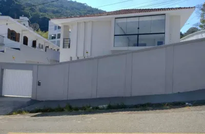Casa com 3 quartos para alugar no Jardim dos Estados, Poços de Caldas 