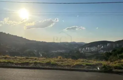 Terreno à venda no Jardim Montreal, Poços de Caldas 