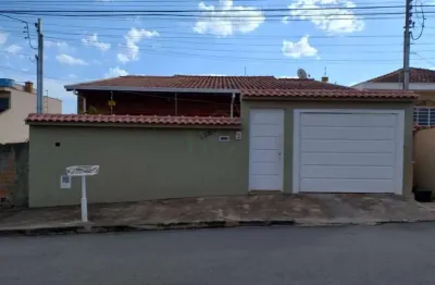 Casa com 3 quartos à venda no Jardim Ipê, Poços de Caldas 