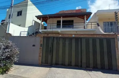 Casa com 3 quartos à venda no Jardim Centenário, Poços de Caldas 